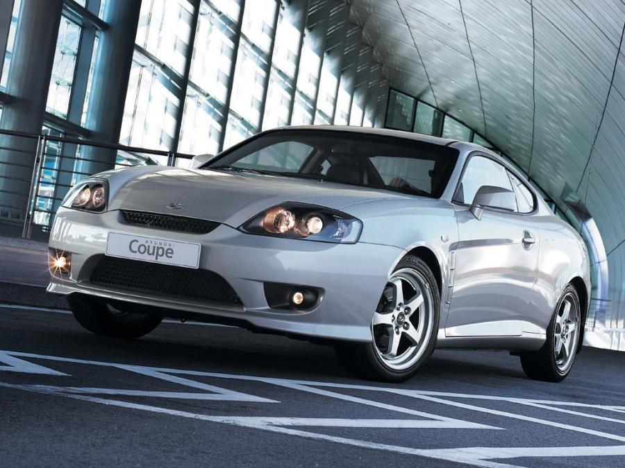  Hyundai Coupe 2005 года  (фото 14 из 16)
